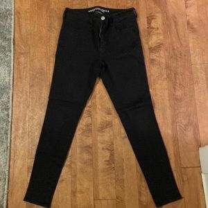 American Eagle Size 8 Black Hi-Rise Jeggings